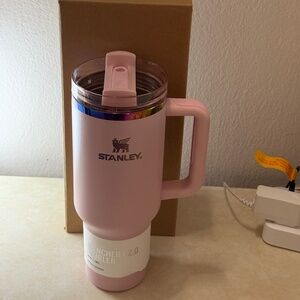 Stanley The Quencher H2.0 Flowstate Tumbler - 40oz, Pink With Oil Slick